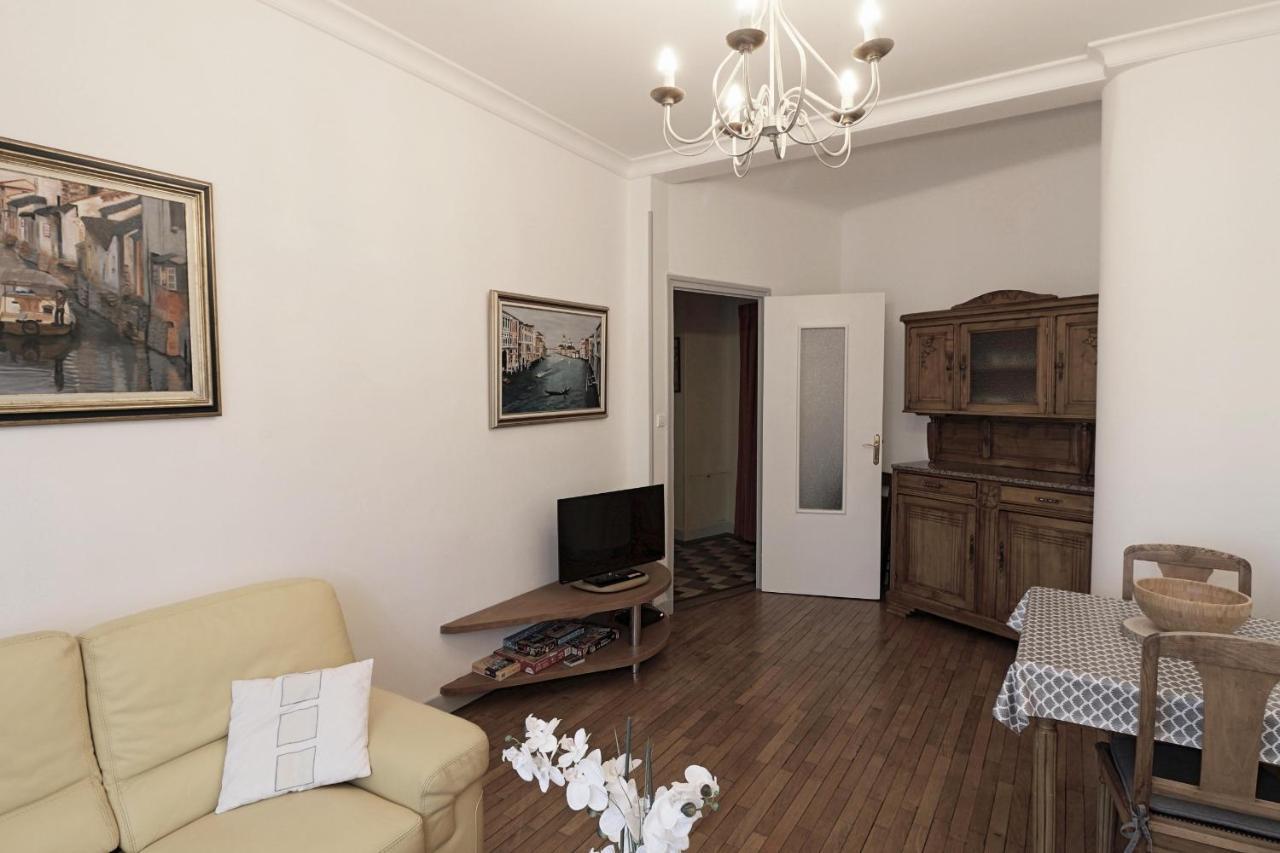 Le Family Lodge 2 Chambres 4 Personnes Classe 3 Etoiles 阿讷西 外观 照片